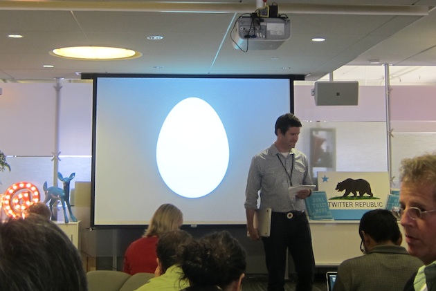 Twitter Egg