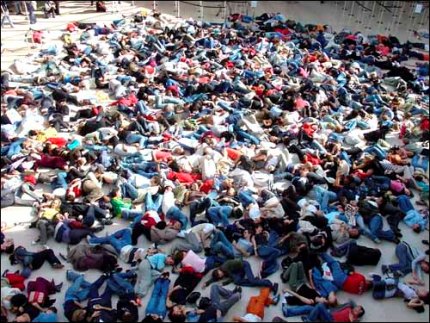 Flash Mob in Paris